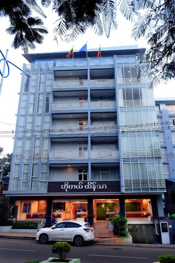 Hotel Htein Thar Taunggji Kültér fotó